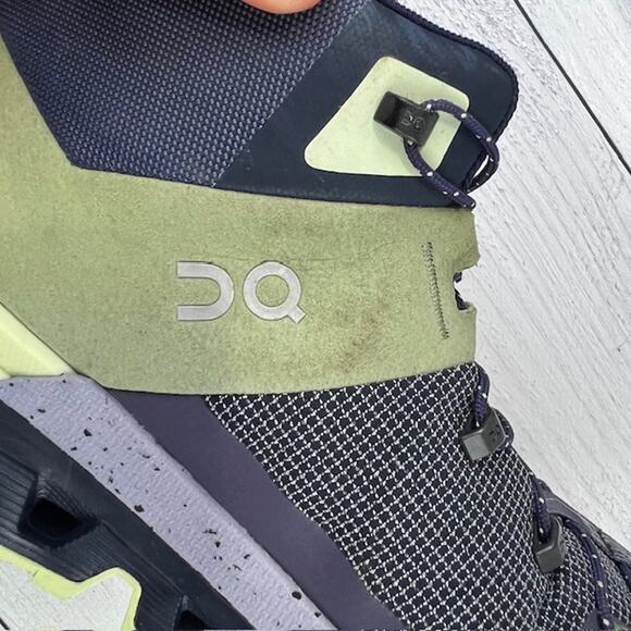 On Cloudtrax Women’s Hiking Boots 10 Purple Trail Outdoor Shoes Great Condition - Picture 10 of 10